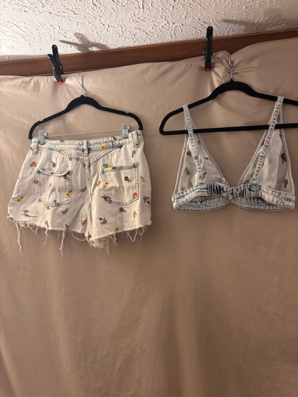 Short/Top Set - Picture 2 of 5